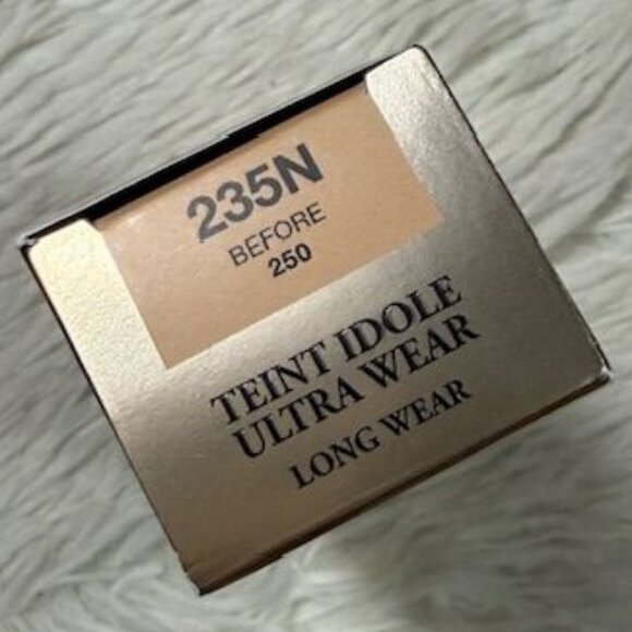 Lancôme Teint Idole Ultra Wear SPF 25 Broad Spectrum Full Coverage Foundation - Picture 7 of 8